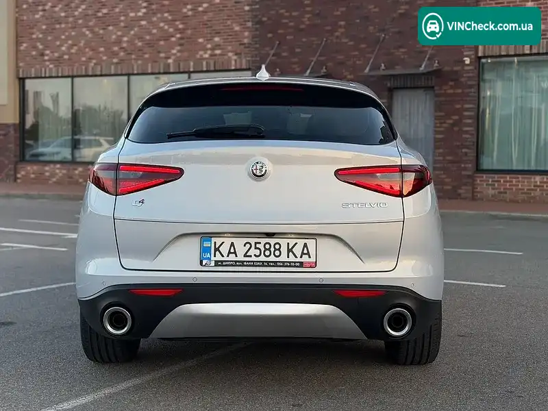 Alfa Romeo Stelvio 2020, фото з оголошення 2 з 20, VIN ZARPAHBNXL7C84440