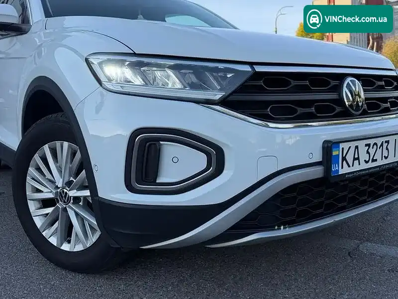Volkswagen T-Roc 2022, фото з оголошення 2 з 17, VIN WVGZZZA1ZPV601532