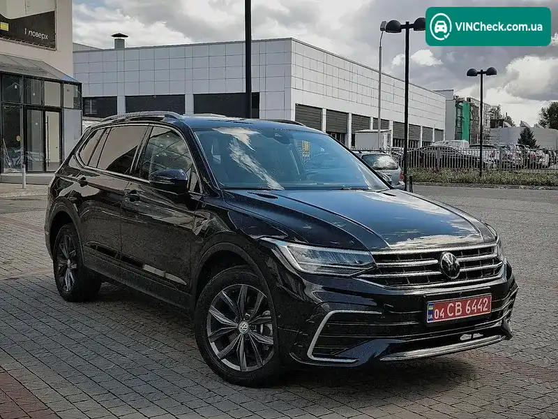 Volkswagen Tiguan 2023, фото з оголошення 1 з 20, VIN 3VVNB7AX1PM005267