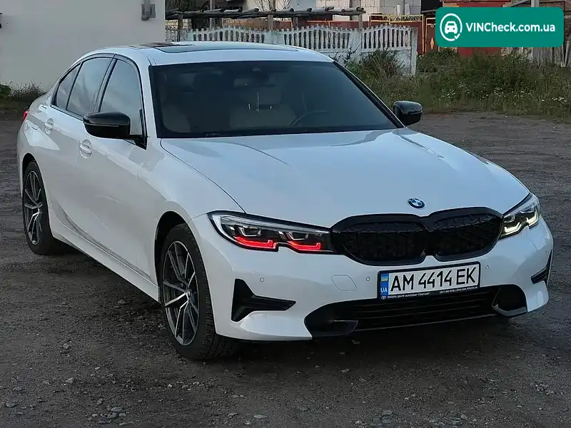 BMW 3 Series 2019, фото з оголошення 2 з 20, VIN 3MW5R7J56K8B02956