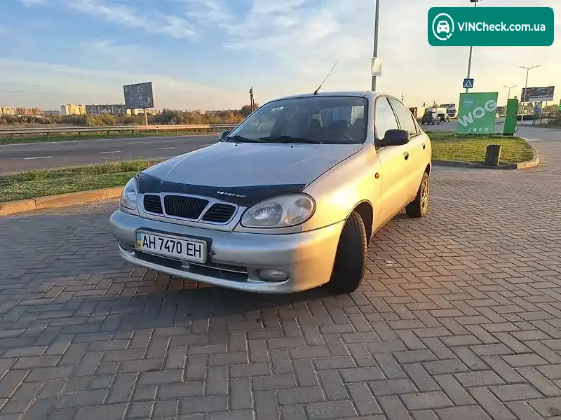 Фото автомобіля
