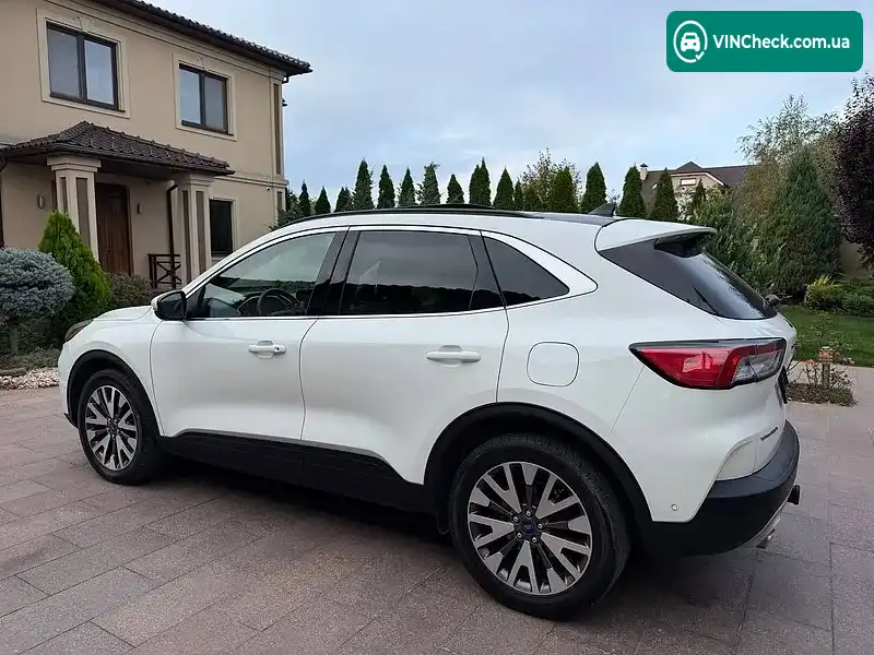 Ford Escape 2019, фото з оголошення 1 з 20, VIN 1FMCU9J98LUA50317