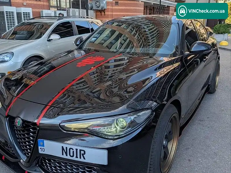 Alfa Romeo Giulia 2021, фото з оголошення 2 з 20, VIN ZAREAFDN7M7645050