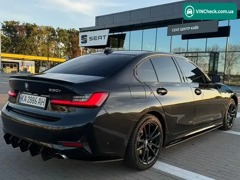 BMW 3 Series 2020, фото з оголошення 1 з 10, VIN 3MW5R1J01L8B26942