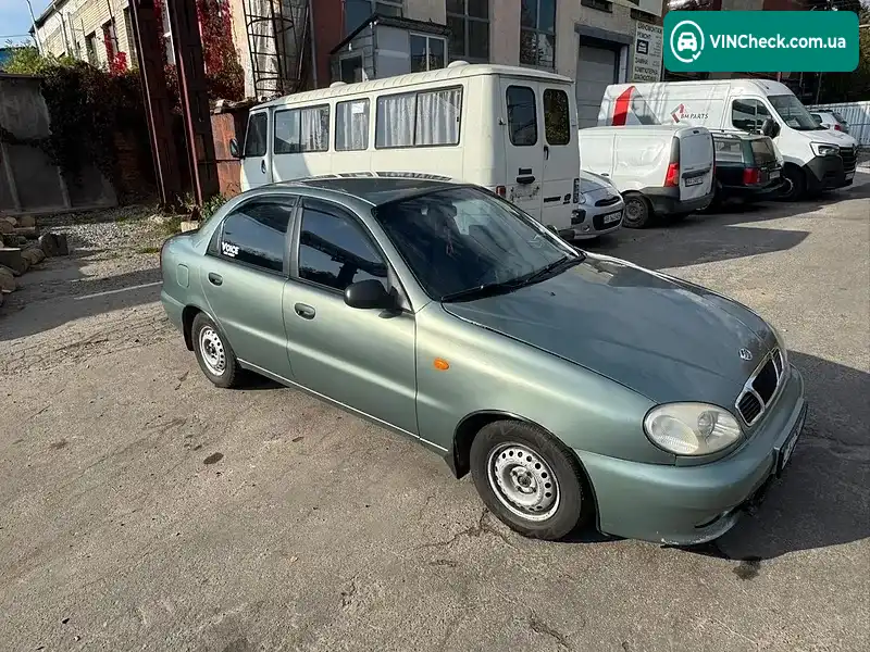 Фото автомобіля