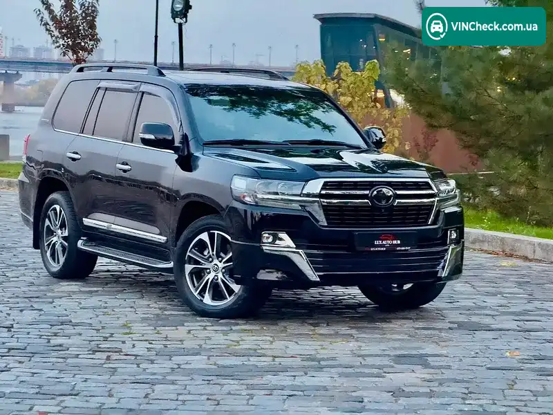 Toyota Land Cruiser 2020, фото з оголошення 2 з 20, VIN JTMCV02J304308714