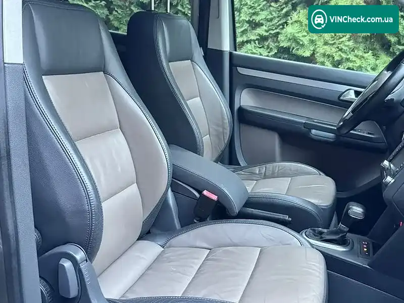 Volkswagen Touran 2008, фото з оголошення 1 з 20, VIN WVGZZZ1TZ8W002369