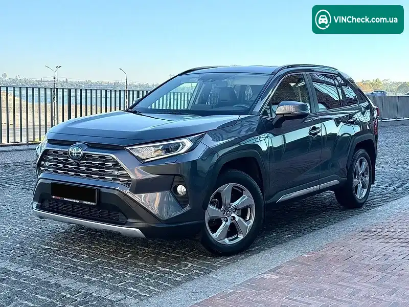 Toyota RAV4 2019, фото з оголошення 1 з 20, VIN JTMDW3FV70D013079