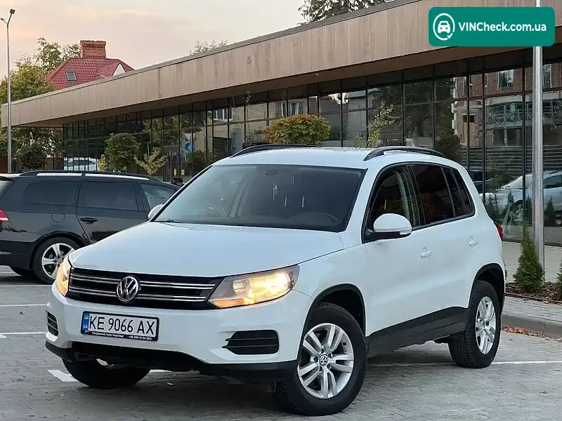 Volkswagen Tiguan 2015, фото з оголошення 1 з 20, VIN WVGBV7AX7GW571440