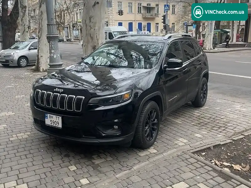 Jeep Cherokee 2018, фото з оголошення 2 з 6, VIN 1C4PJLLB0KD154617