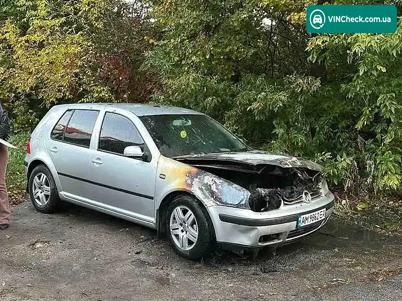 Volkswagen Golf 2001, фото з оголошення 1 з 9, VIN WVWZZZ1JZ1W618487