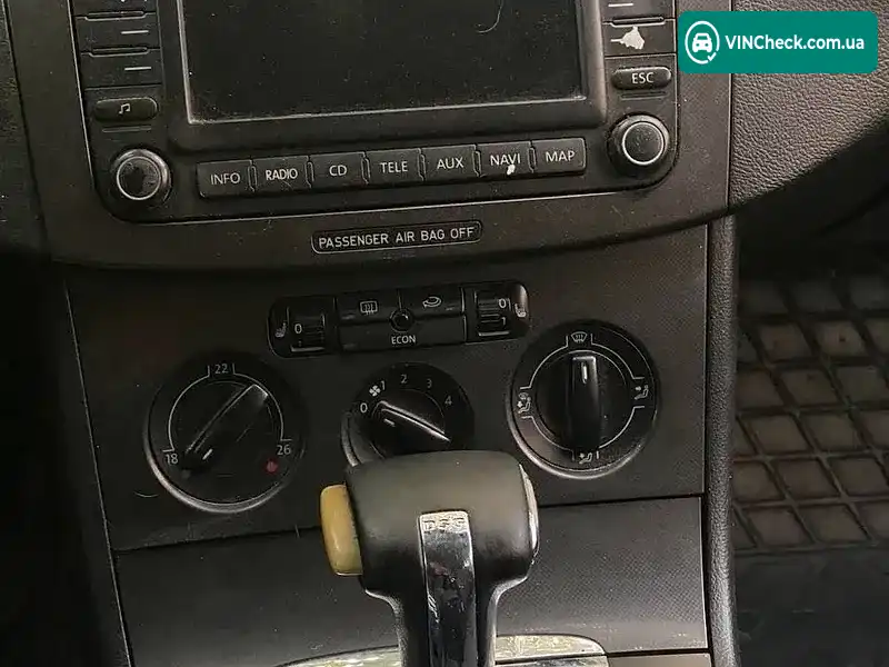 Volkswagen Passat 2005, фото з оголошення 2 з 8, VIN WVWZZZ3CZ6E112556