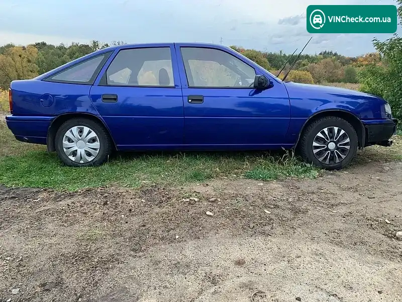Opel Vectra 1992, фото з оголошення 2 з 20, VIN W0L000089N5334903