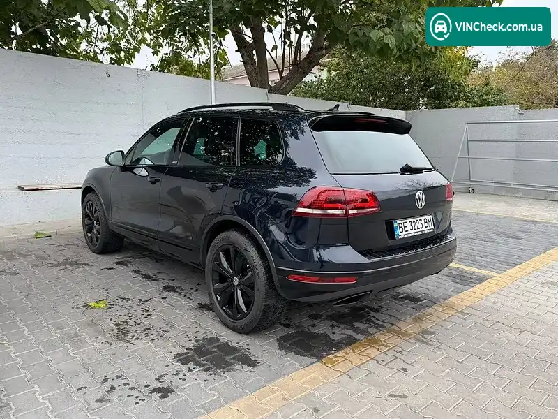 Volkswagen Touareg 2017, фото з оголошення 2 з 20, VIN WVGZZZ7PZJD003641