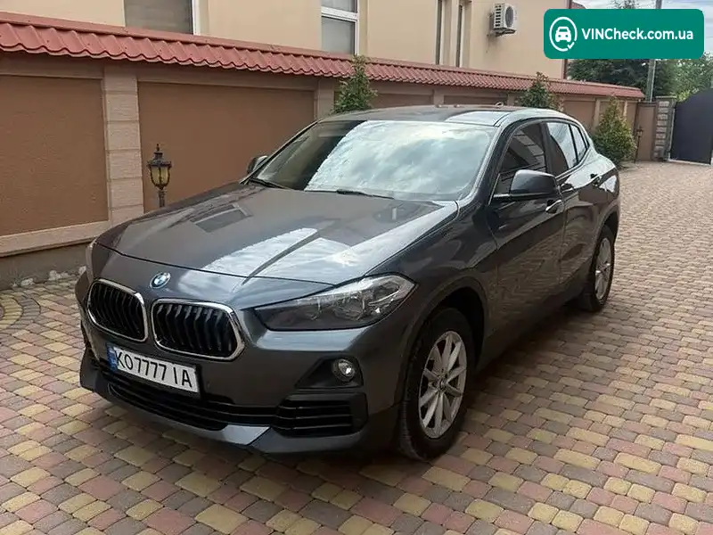 BMW X2 2018, фото з оголошення 2 з 12, VIN WBAYK51040EK19603