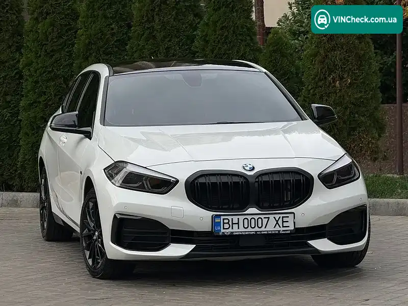 BMW 1 Series 2020, фото з оголошення 2 з 20, VIN WBA7M9106L7F61224