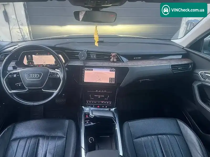 Audi e-tron 2019, фото з оголошення 2 з 7, VIN WA1LAAGE4KB012574