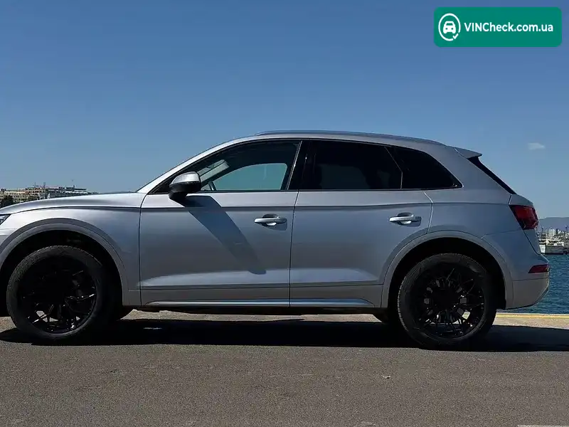 Audi Q5 2018, фото з оголошення 2 з 7, VIN WA1ANAFYXJ2194898