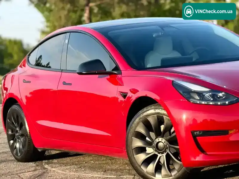 Tesla Model 3 2023, фото з оголошення 2 з 21, VIN 5YJ3E1EB1PF631754