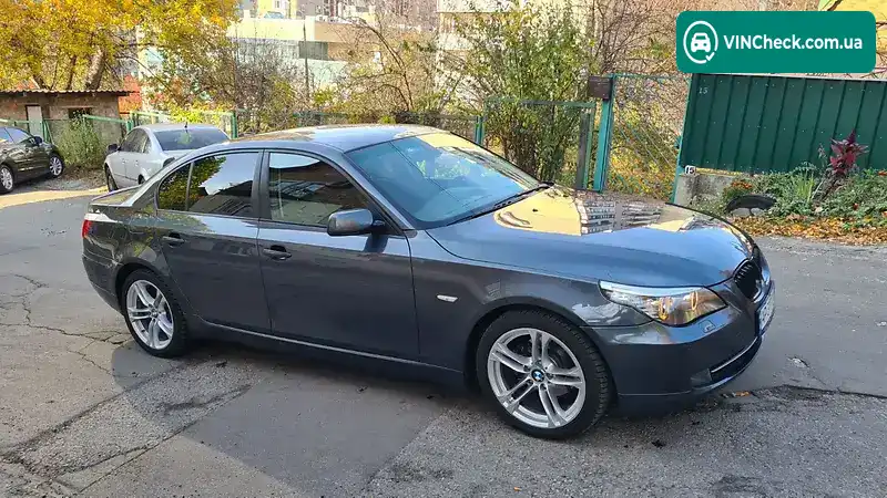 BMW 5 Series 2007, фото з оголошення 2 з 20, VIN WBANU11060CJ26308