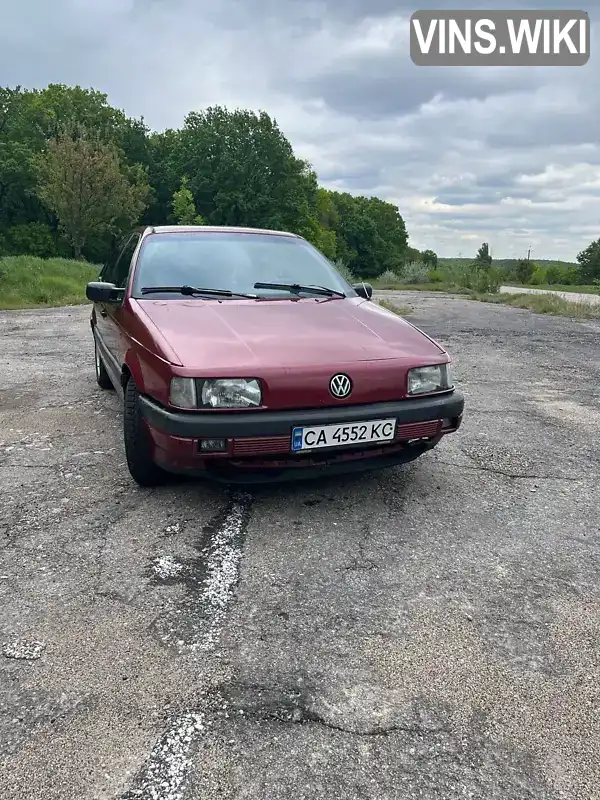 Volkswagen Passat 1988, фото з оголошення 1 з 19, VIN WVWZZZ31ZJE008202