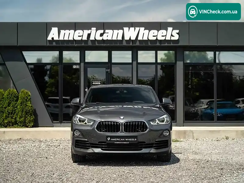 BMW X2 2018, фото з оголошення 2 з 20, VIN WBXYJ5C39JEF74402