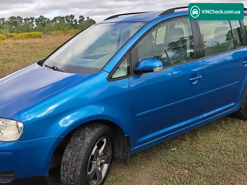 Volkswagen Touran 2004, фото з оголошення 2 з 11, VIN WVGZZZ1TZ4W128205