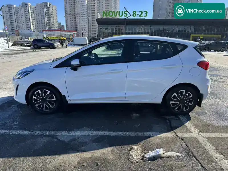 Ford Fiesta 2018, фото з оголошення 2 з 21, VIN WF0JXXGAHJJY11855