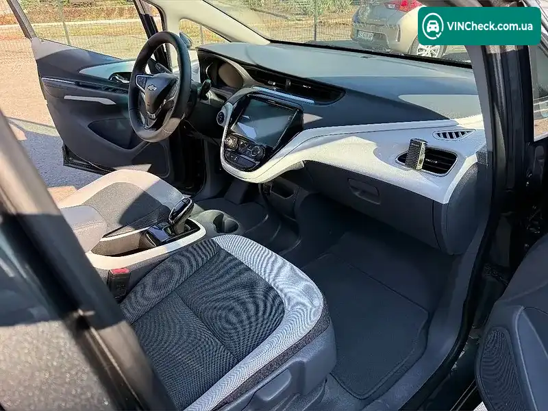 Chevrolet Bolt EV 2017, фото з оголошення 2 з 20, VIN 1G1FW6S07H4149012