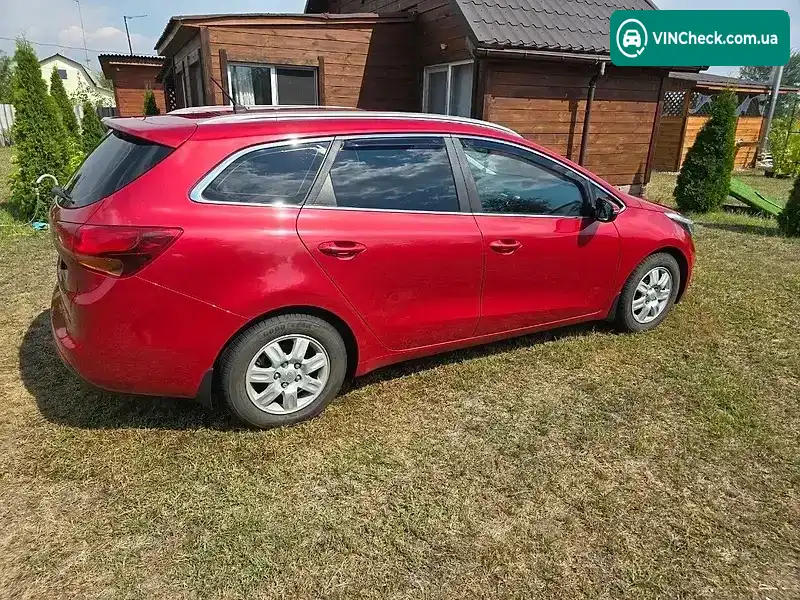 Kia Ceed 2018, фото з оголошення 2 з 13, VIN U5YHN812BJL260488