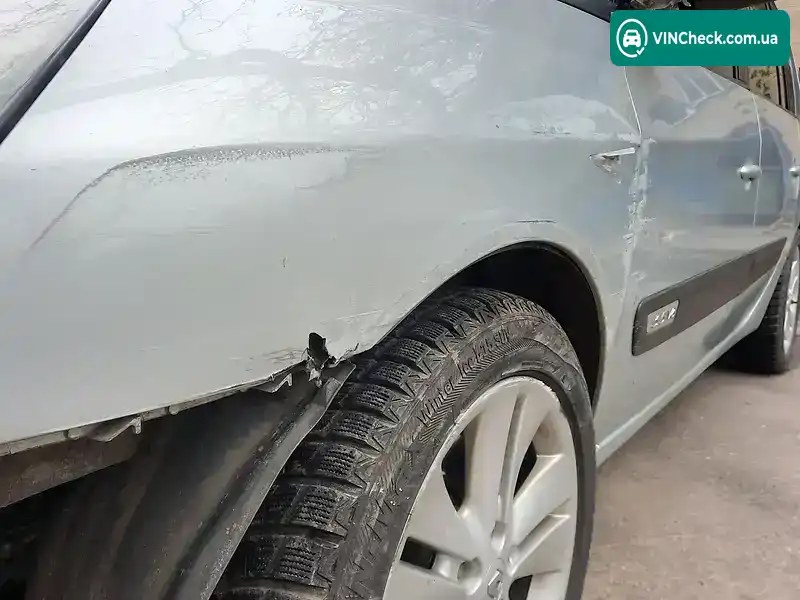 Renault Espace 2004, фото з оголошення 2 з 20, VIN VF1JK0PCB31861148