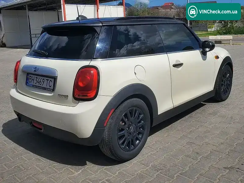 MINI Hatch 2014, фото з оголошення 1 з 8, VIN WMWXM5C56F3A58497