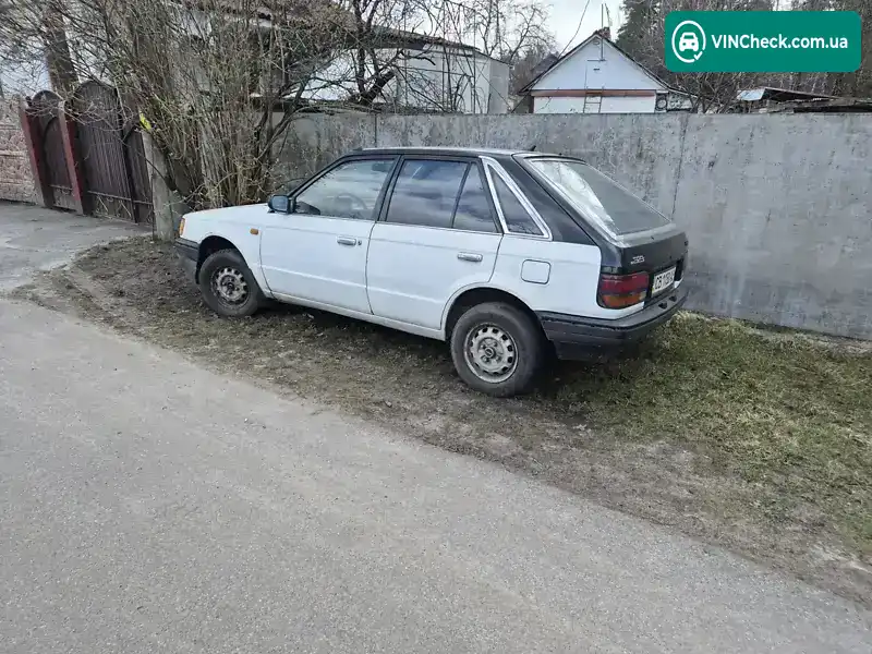 Mazda 323 1987, фото з оголошення 1 з 7, VIN JMZBF144200344989