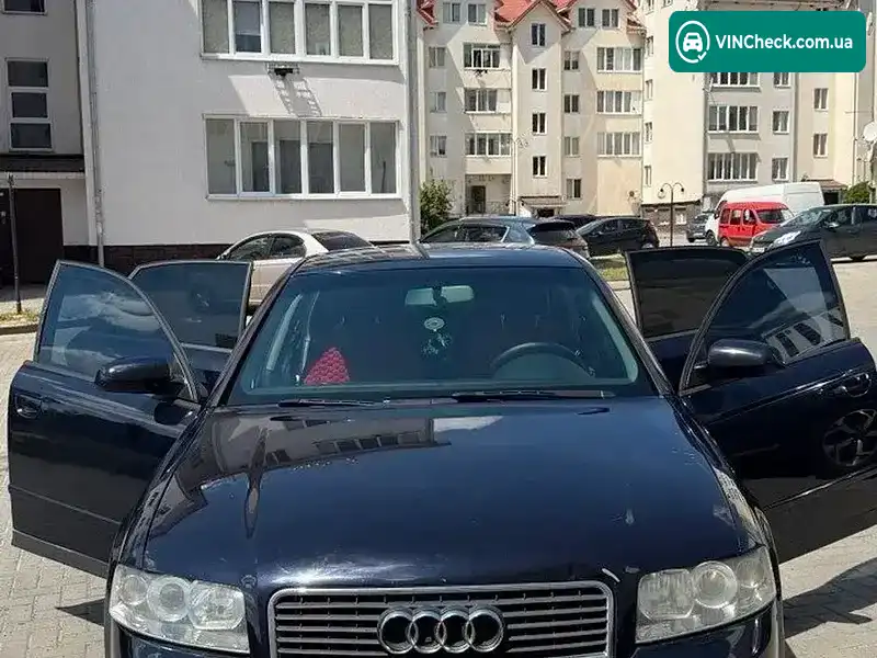 Audi A4 2005, фото з оголошення, VIN WAUZZZ8E75A102198