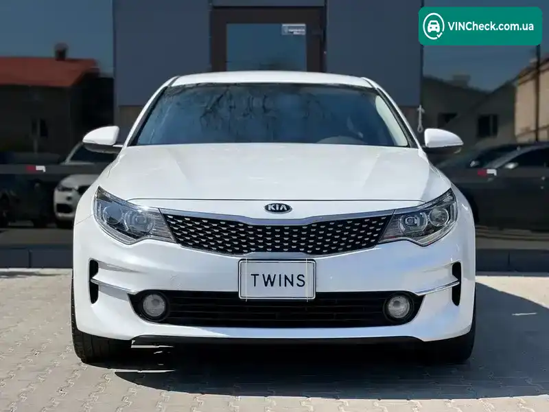 Kia Optima 2018, фото з оголошення 2 з 21, VIN 5XXGT4L32JG272519