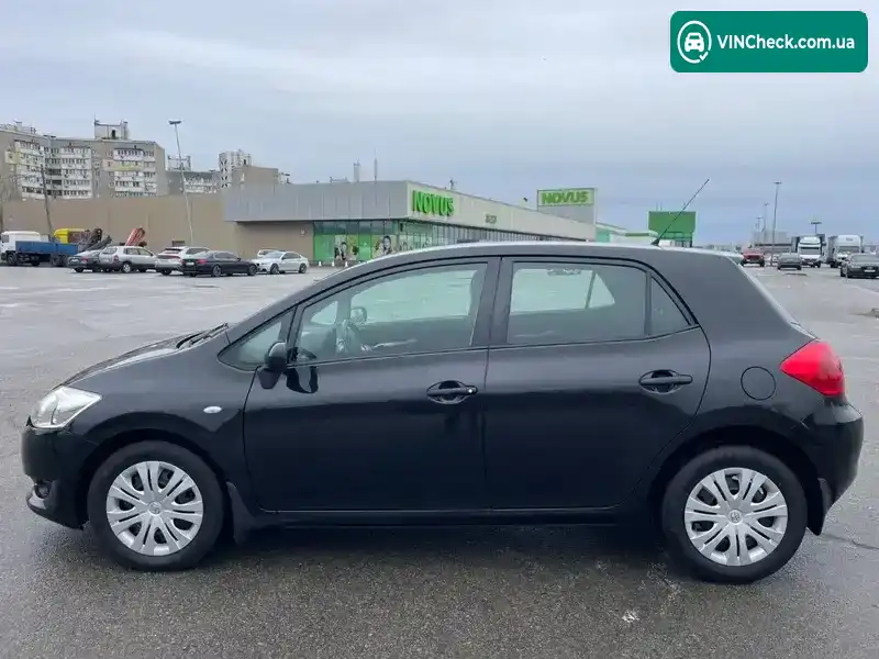 Toyota Auris 2007, фото з оголошення 2 з 21, VIN NMTKV56E40R018622