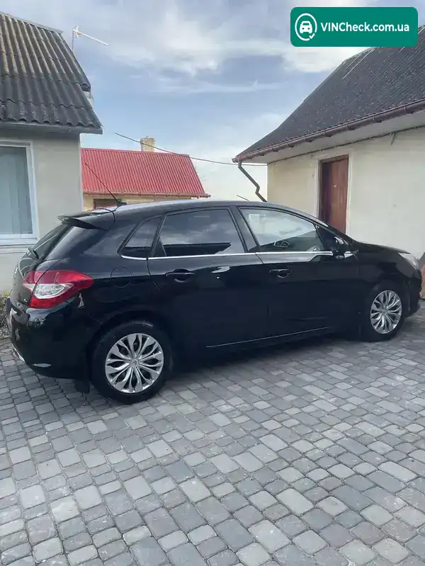 Citroen C4 2012, фото з оголошення 2 з 20, VIN VF7NC9HR8CY571189