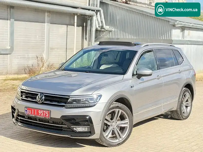 Volkswagen Tiguan 2021, фото з оголошення 1 з 20, VIN 3VV4B7AX1MM063807