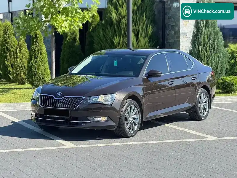 Skoda Superb 2017, фото з оголошення 2 з 20, VIN TMBAL4NP0JB300085