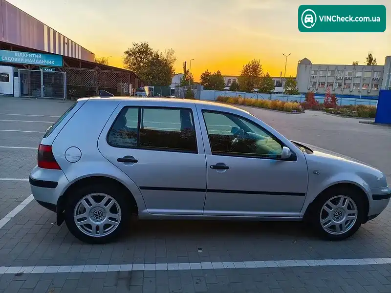Volkswagen Golf 2001, фото з оголошення 2 з 19, VIN WVWZZZ1JZ1W695707