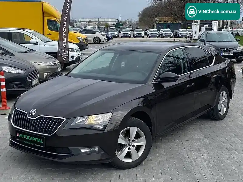 Skoda Superb 2019, фото з оголошення 2 з 20, VIN TMBAL6NP5KB300256