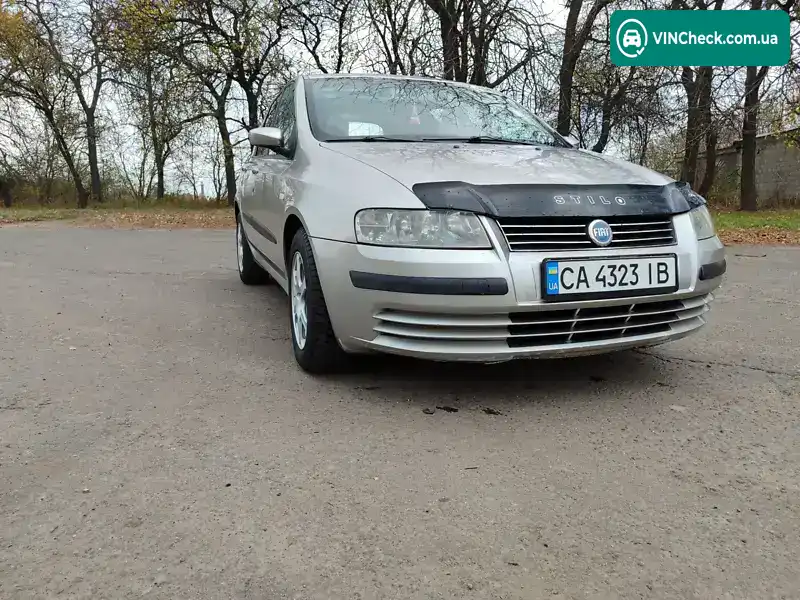 Fiat Stilo 2002, фото з оголошення 1 з 20, VIN ZFA19200000158342