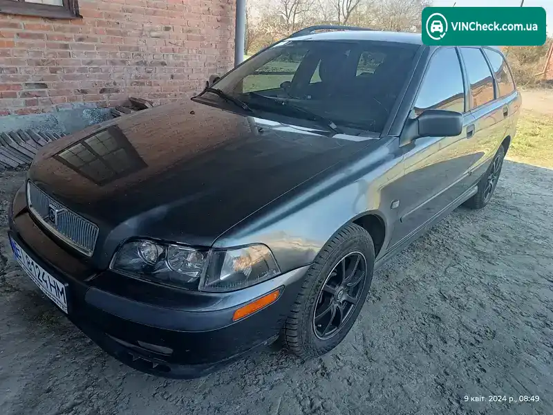 Volvo V40 2001, фото з оголошення 1 з 16, VIN YV1VW70822F810782