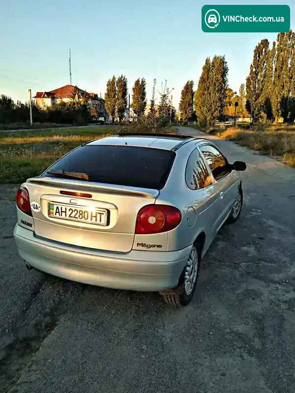 Renault Megane 2002, фото з оголошення 2 з 10, VIN VF1DA110526433512