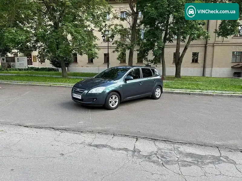 Kia Ceed 2008, фото з оголошення 1 з 21, VIN Y6LFF24228L004365