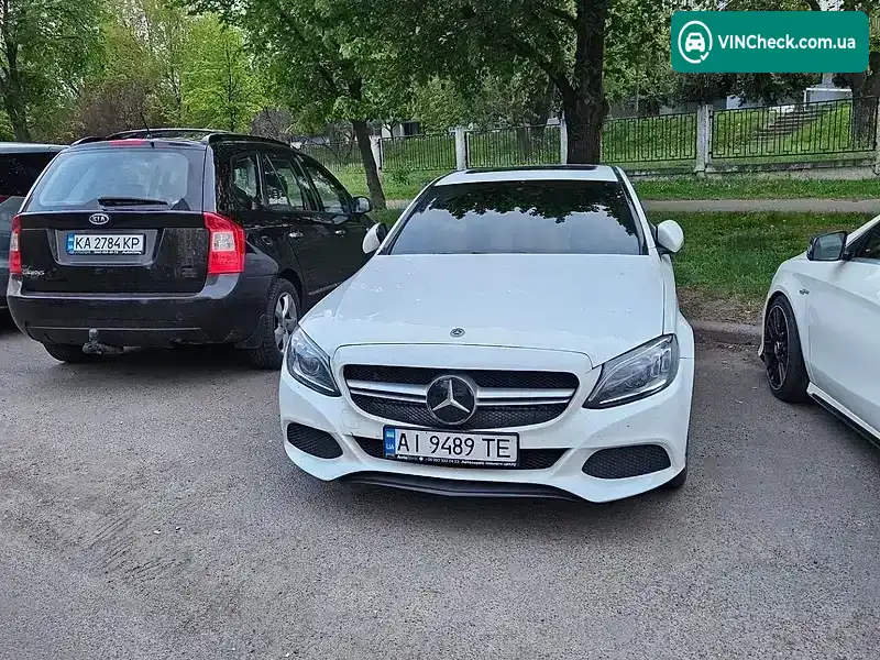 Mercedes-Benz C-Class 2018, фото з оголошення 2 з 12, VIN 55SWF4JB2JU275631