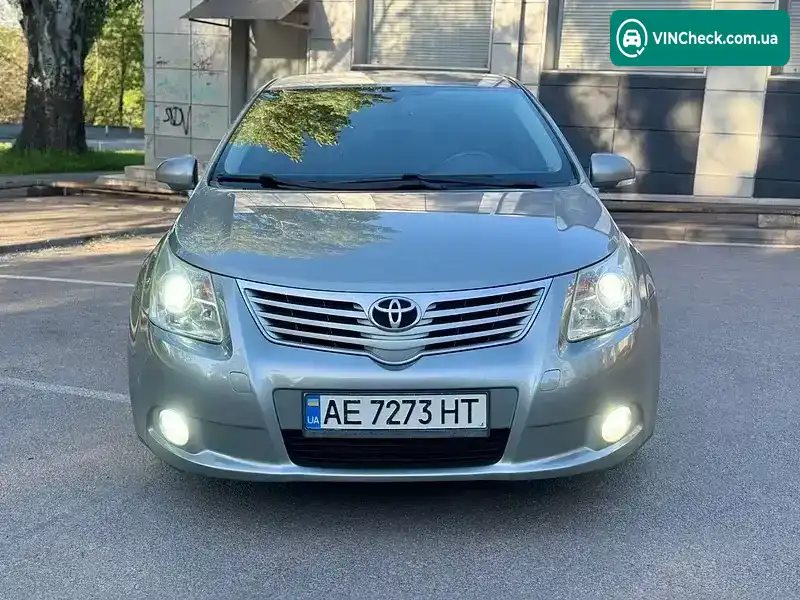 Toyota Avensis 2010, фото з оголошення 2 з 21, VIN SB1BG76L50E038698