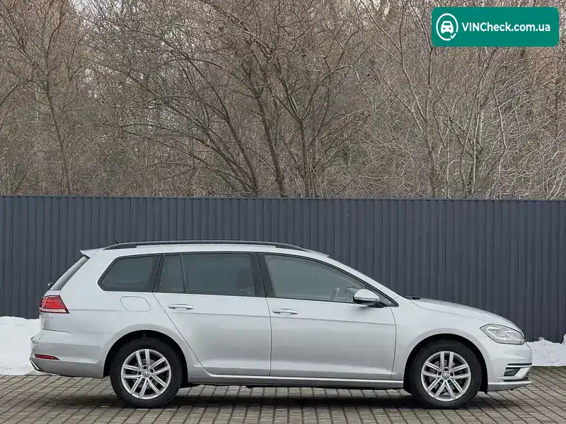 Volkswagen Golf 2019, фото з оголошення 2 з 21, VIN WVWZZZAUZLP525817