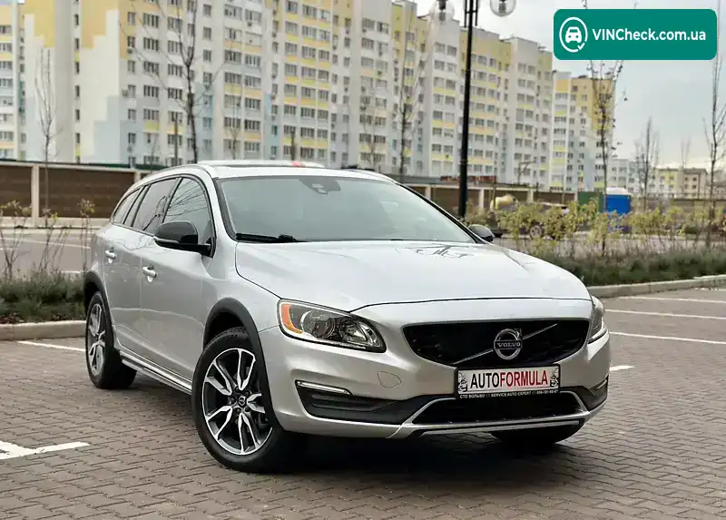 Volvo V60 2017, фото з оголошення 1 з 21, VIN YV440MWK1H1026871