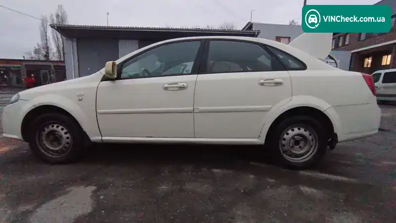 Daewoo Gentra 2013, фото з оголошення 2 з 14, VIN XWB5V319DEA534225